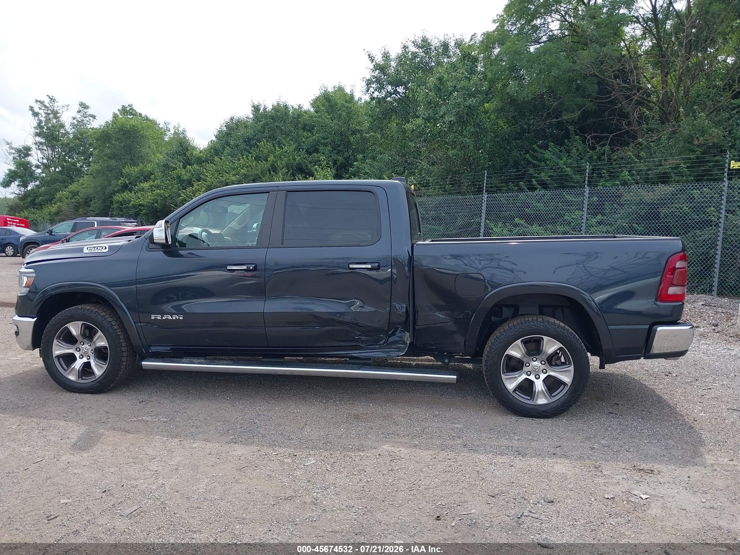 2020 RAM 1500 LARAMIE  4X4 6'4 BOX