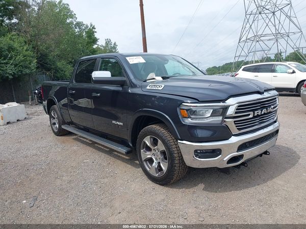 2020 RAM 1500 LARAMIE  4X4 6'4 BOX