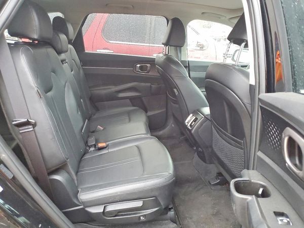2024 KIA SORENTO