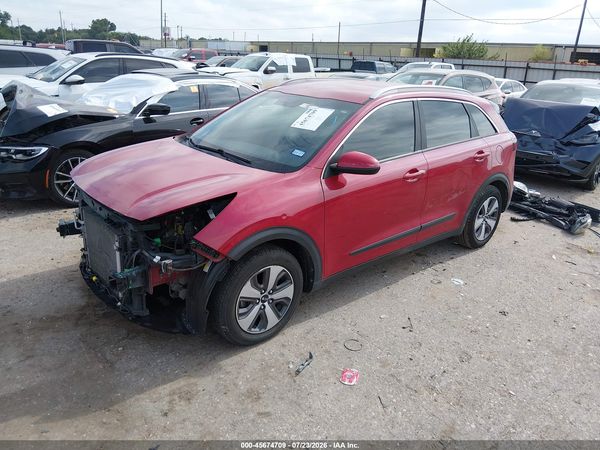 2017 KIA NIRO LX