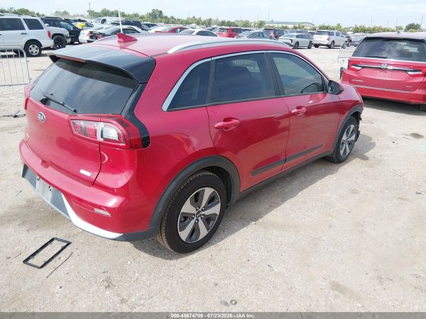 2017 KIA NIRO LX