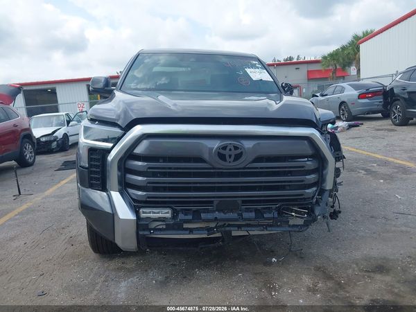 2026 TOYOTA TUNDRA LIMITED CREWMAX 5.5' BED