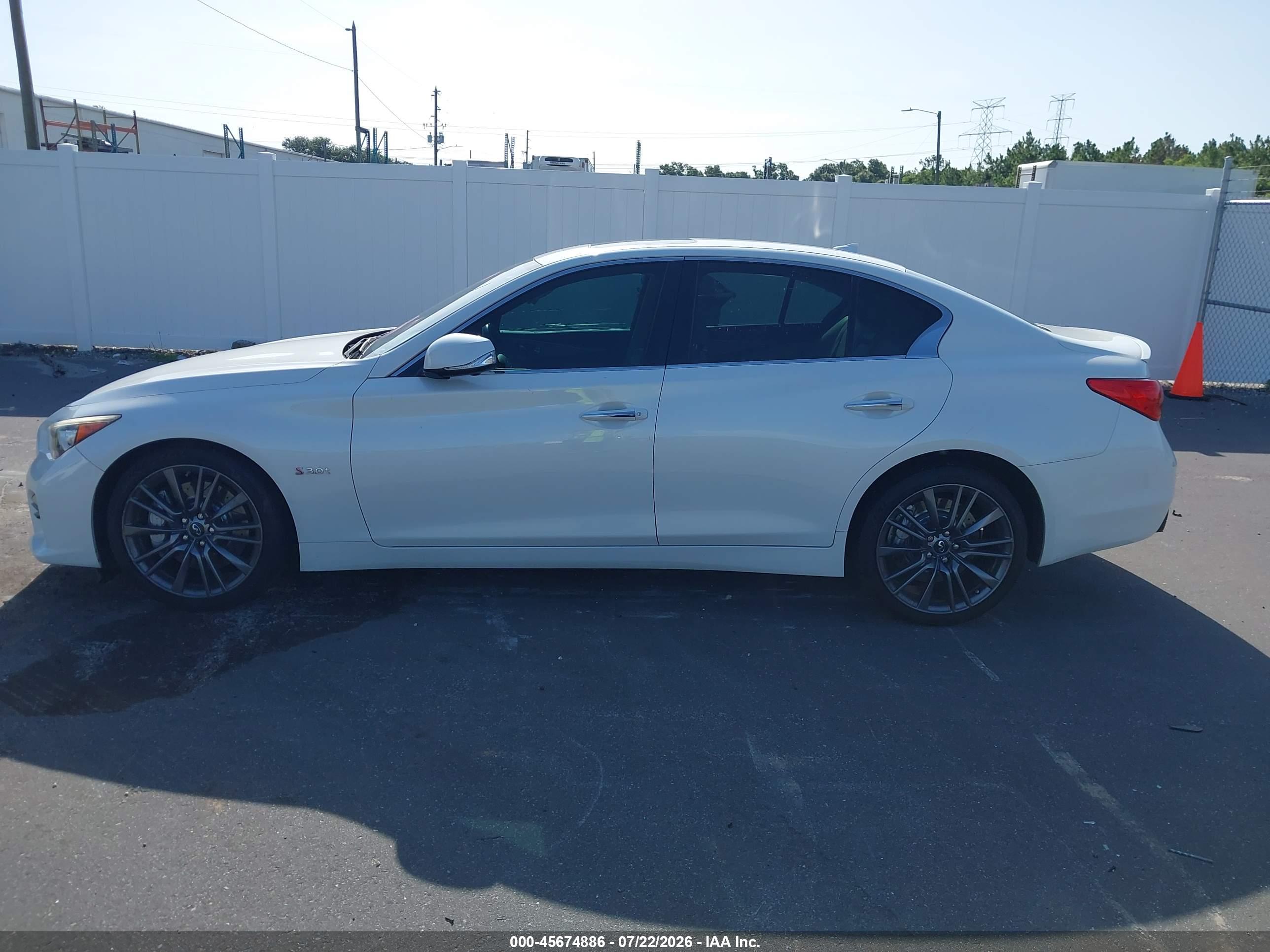 2016 INFINITI Q50 3.0T RED SPORT 400