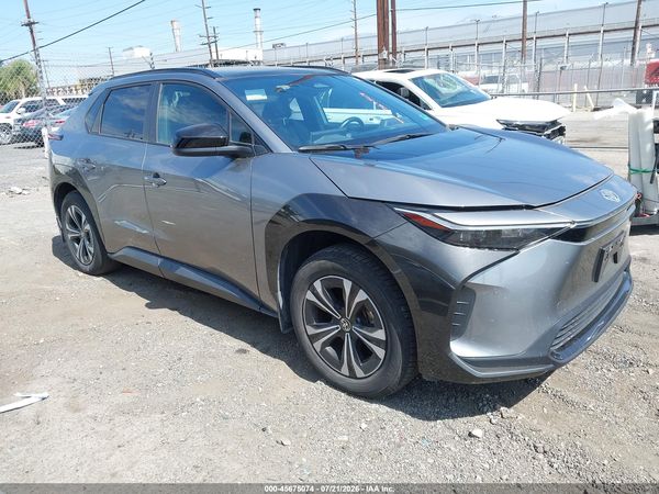 2024 TOYOTA BZ4X XLE