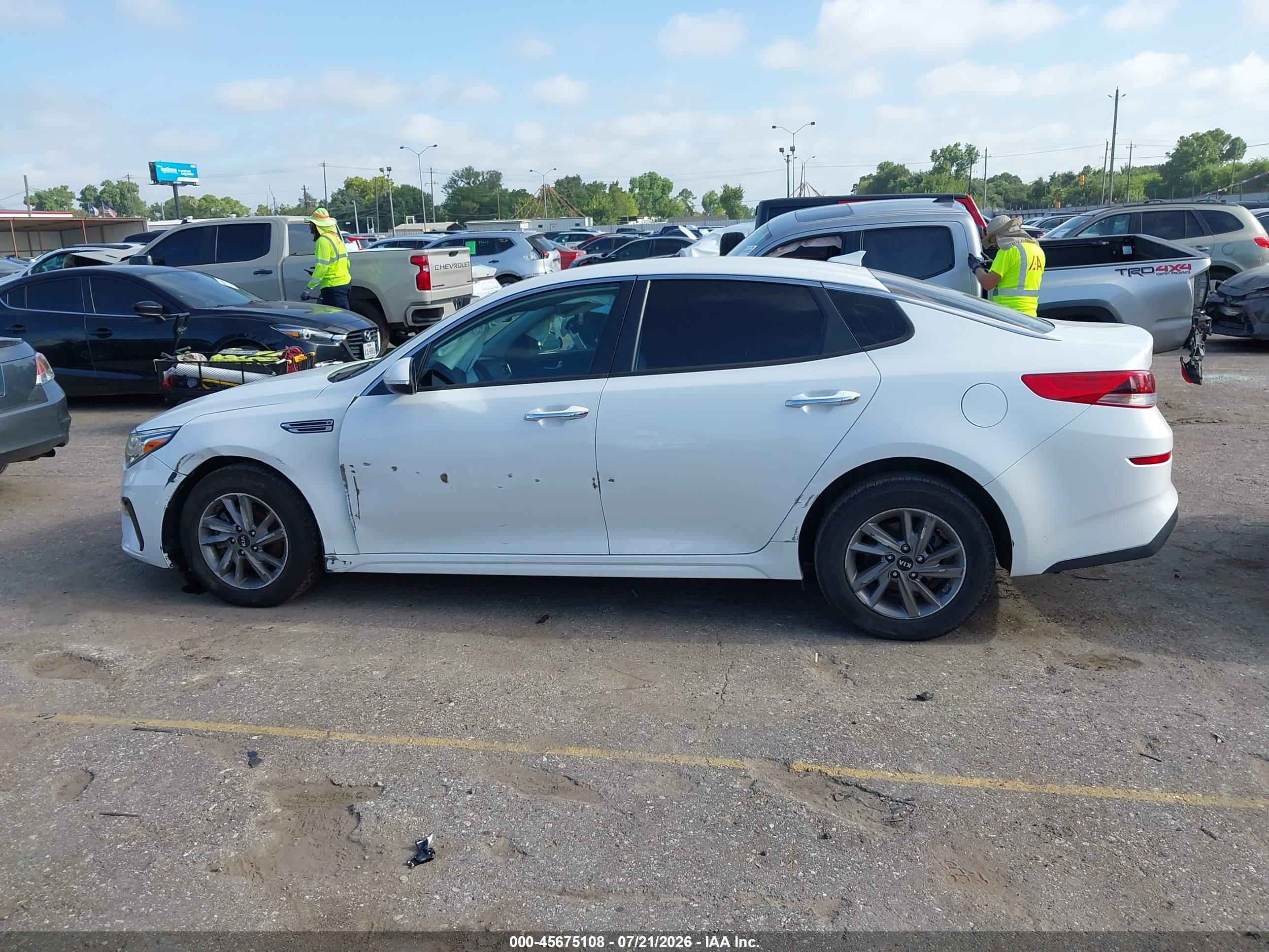 2020 KIA OPTIMA LX