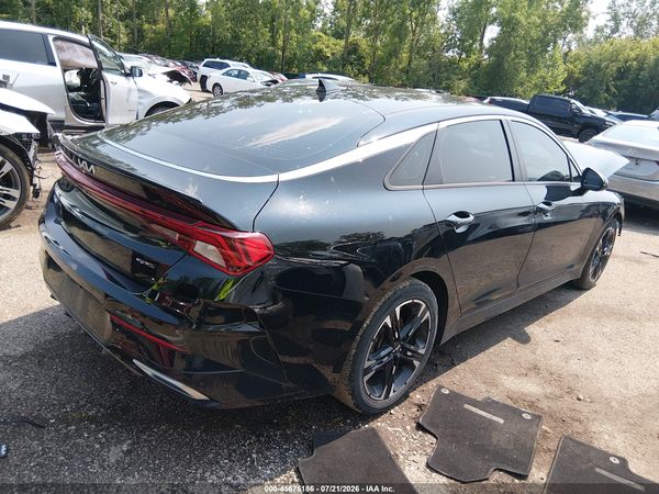 2022 KIA K5 GT-LINE