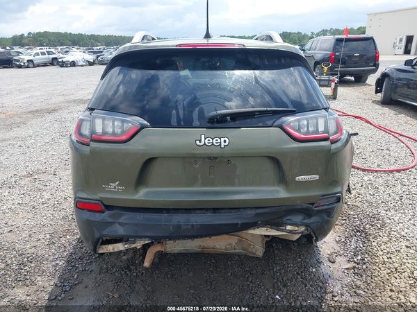 2020 JEEP CHEROKEE LATITUDE FWD