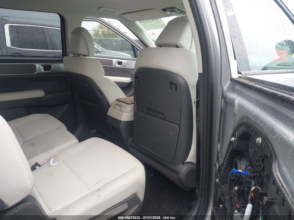2025 HYUNDAI SANTA FE SE