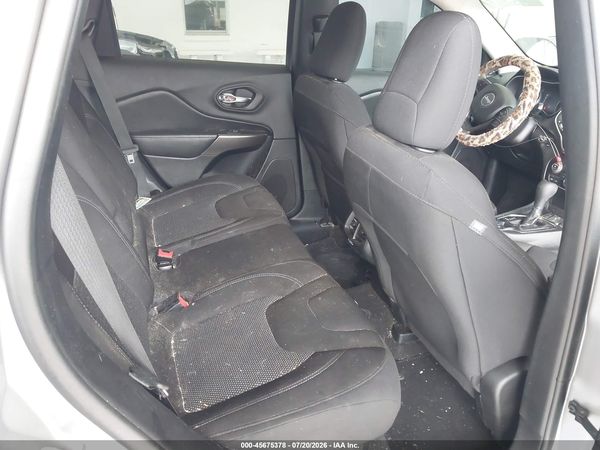 2021 JEEP CHEROKEE LATITUDE FWD