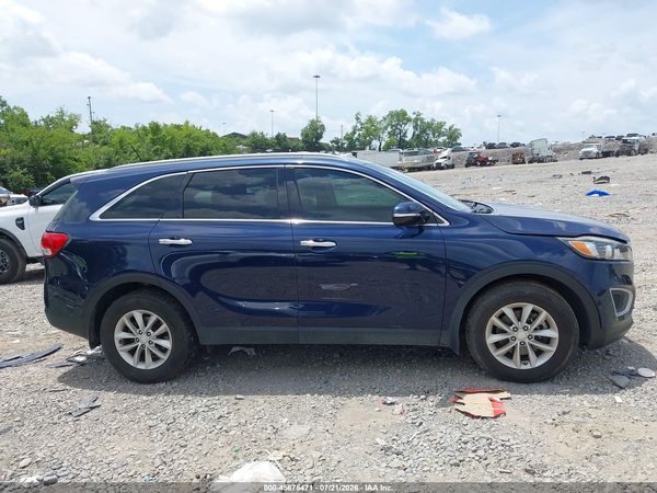 2017 KIA SORENTO 2.4L LX