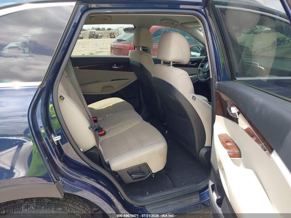 2017 KIA SORENTO 2.4L LX