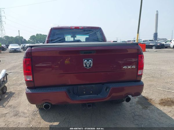 2019 RAM 1500 CLASSIC EXPRESS  4X4 5'7 BOX
