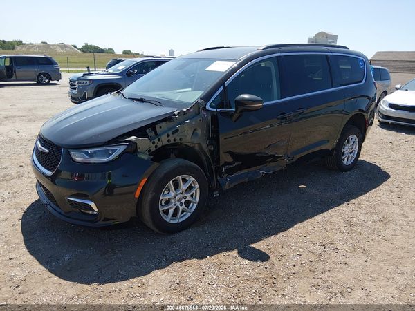 2022 CHRYSLER PACIFICA TOURING L