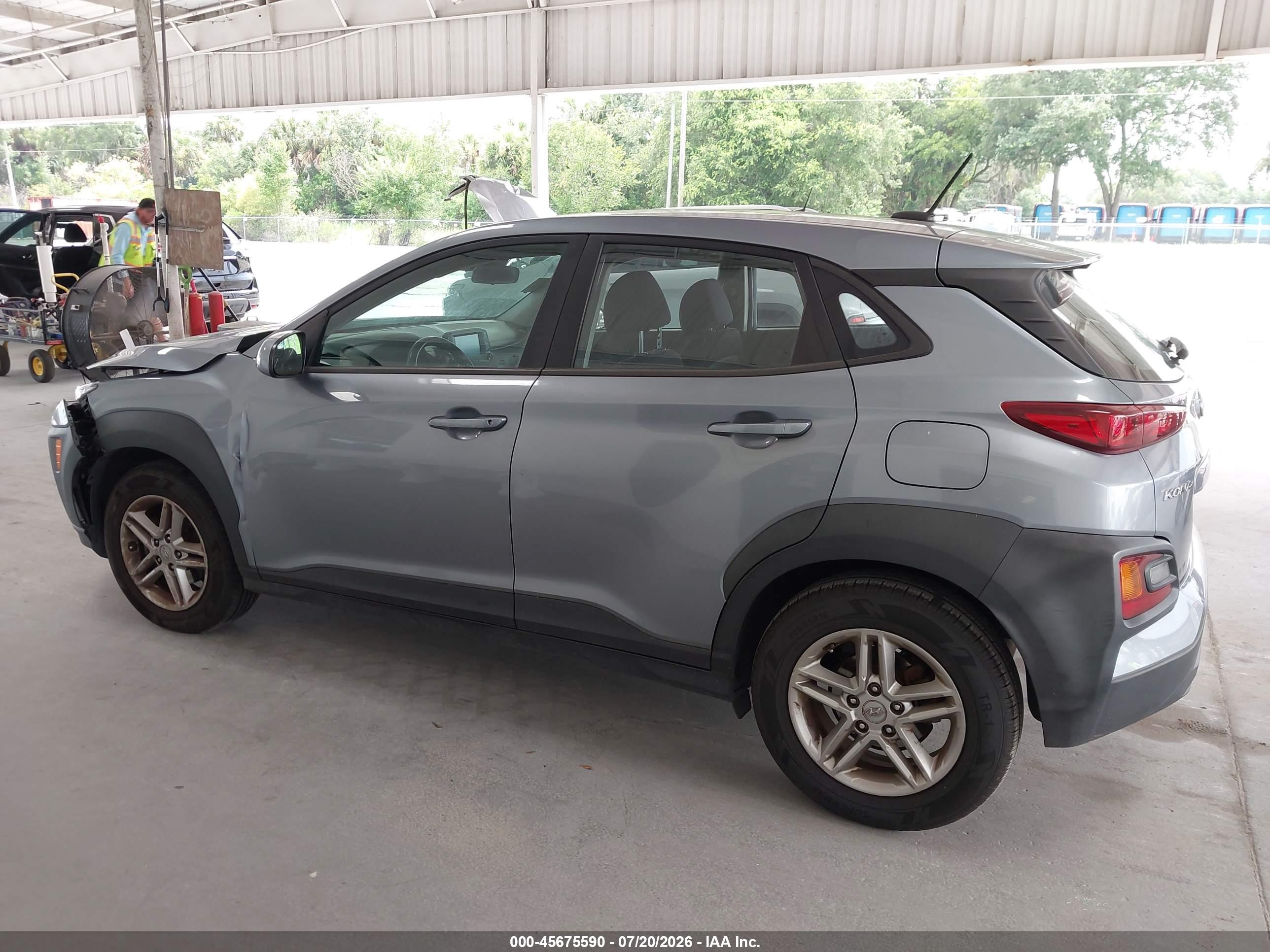 2021 HYUNDAI KONA SE
