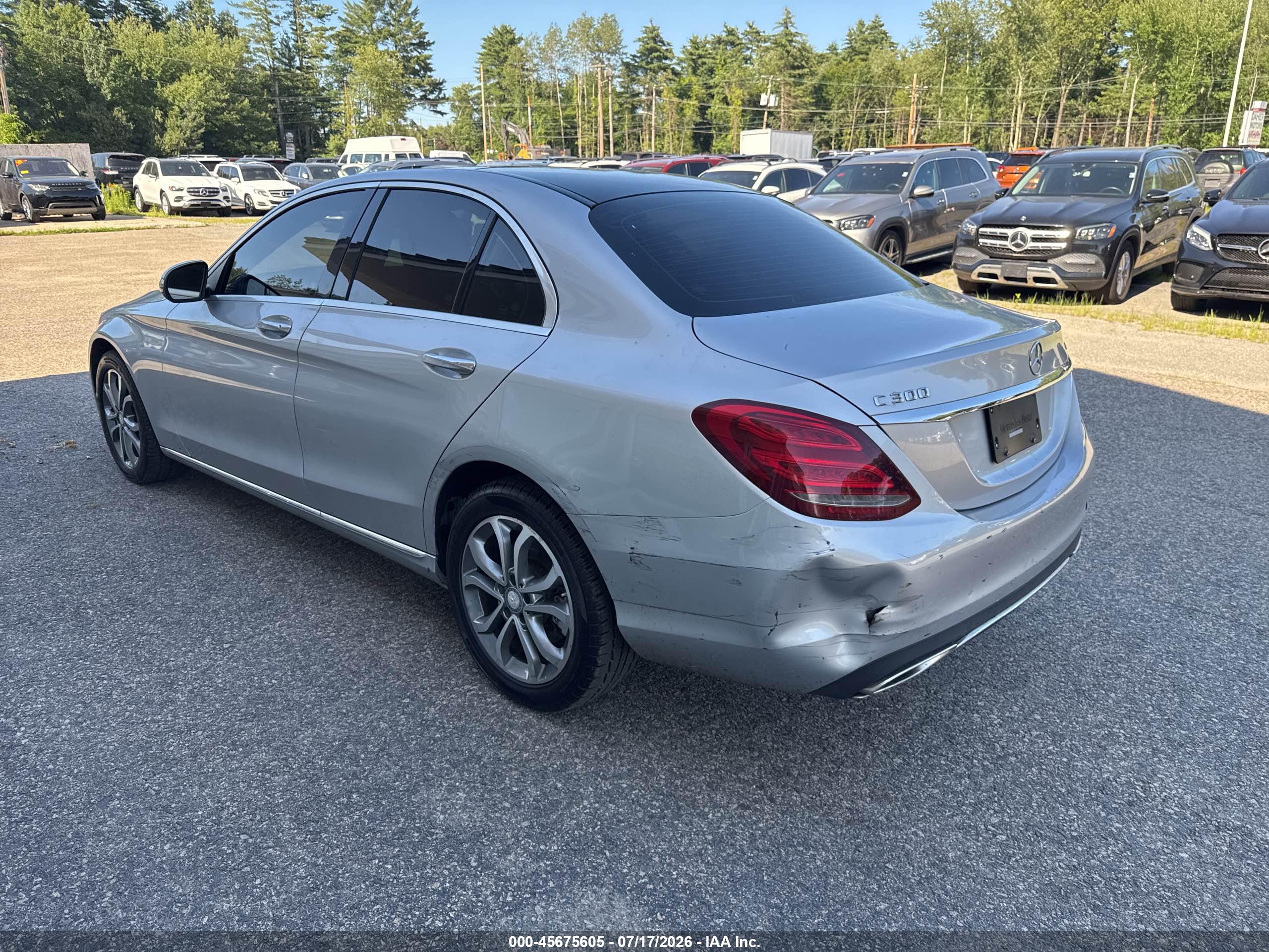 2015 MERCEDES-BENZ C 300