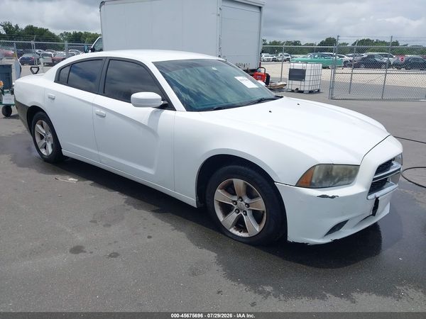 2014 DODGE CHARGER SE