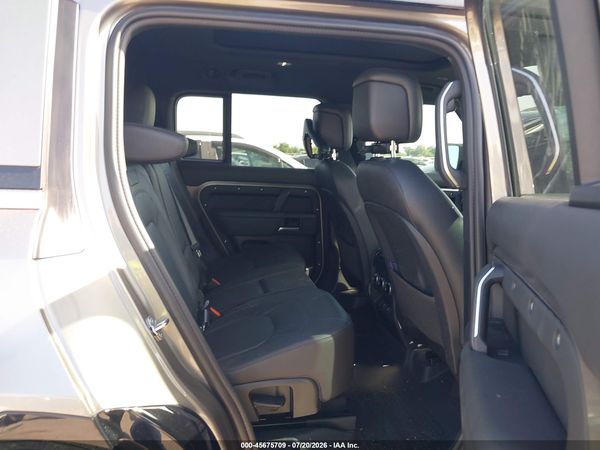 2025 LAND ROVER DEFENDER 130 P400 X-DYNAMIC SE