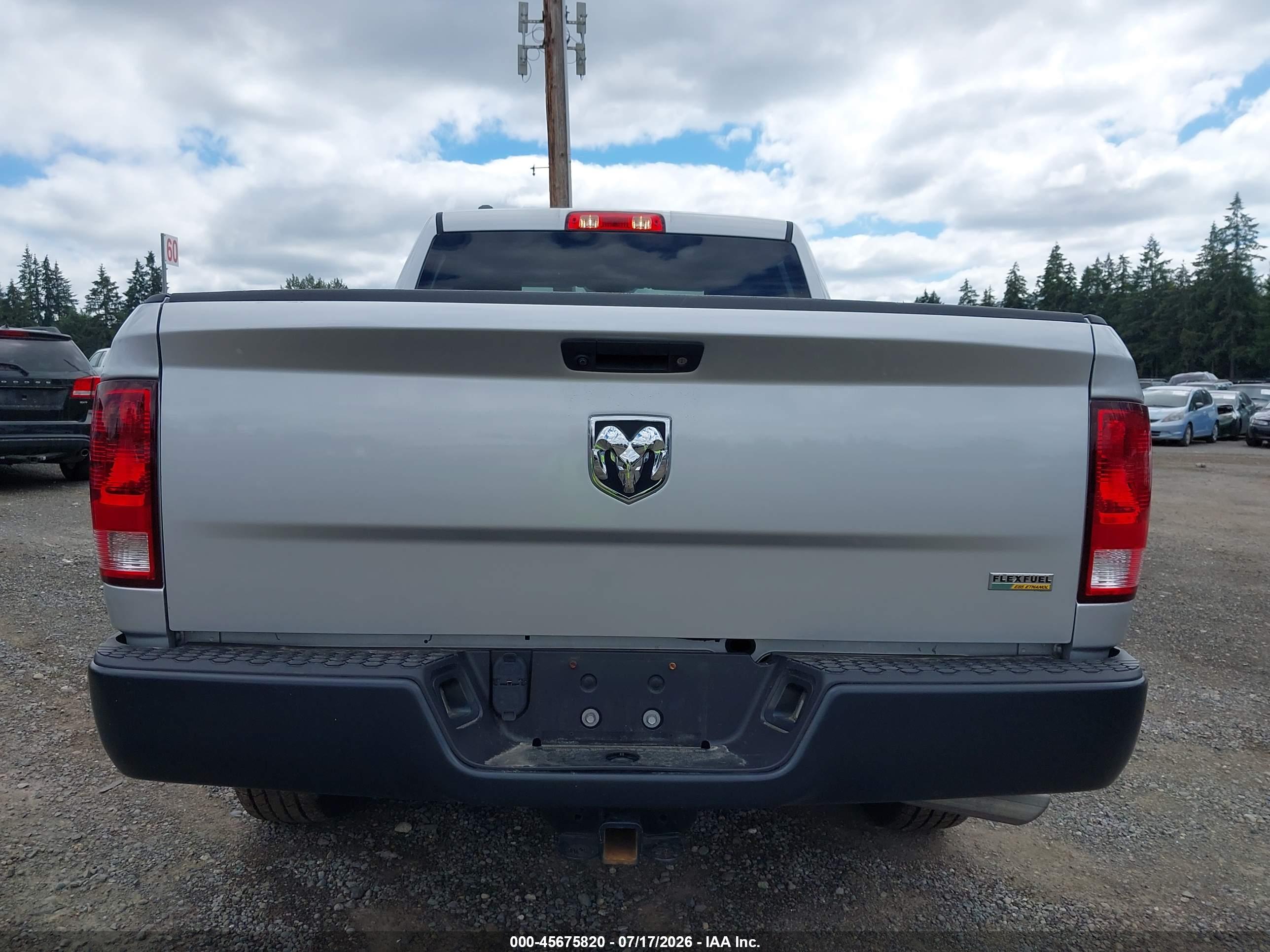 2018 RAM 1500 TRADESMAN  4X2 6'4 BOX