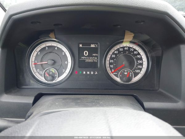 2018 RAM 1500 TRADESMAN  4X2 6'4 BOX