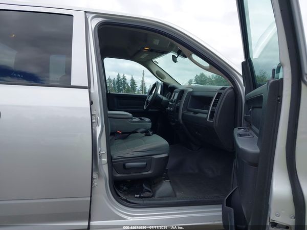 2018 RAM 1500 TRADESMAN  4X2 6'4 BOX