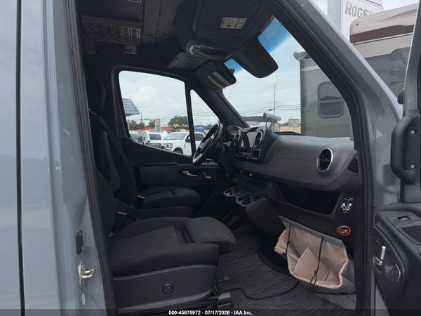 2023 MERCEDES-BENZ SPRINTER 2500