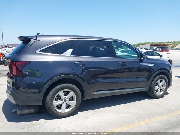 2025 KIA SORENTO LX