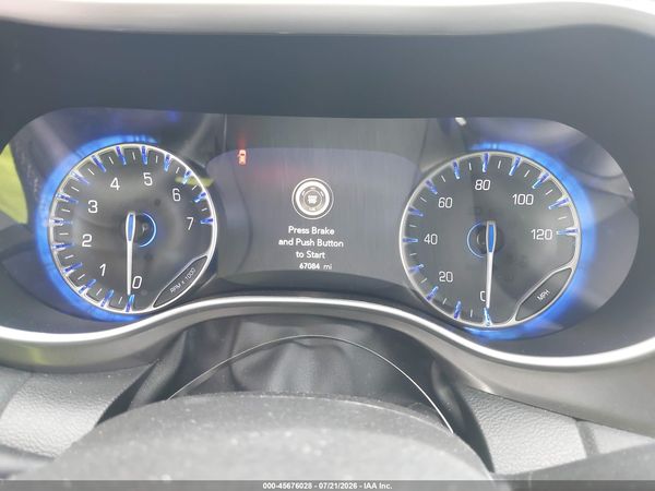 2024 CHRYSLER PACIFICA TOURING L — I7
