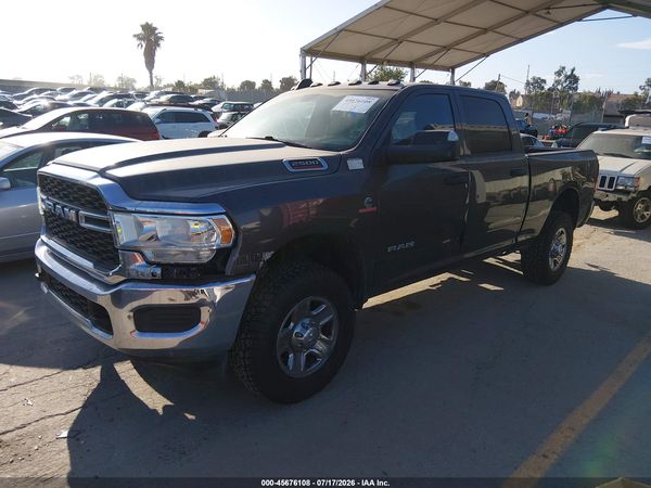 2021 RAM 2500 TRADESMAN  4X4 6'4 BOX