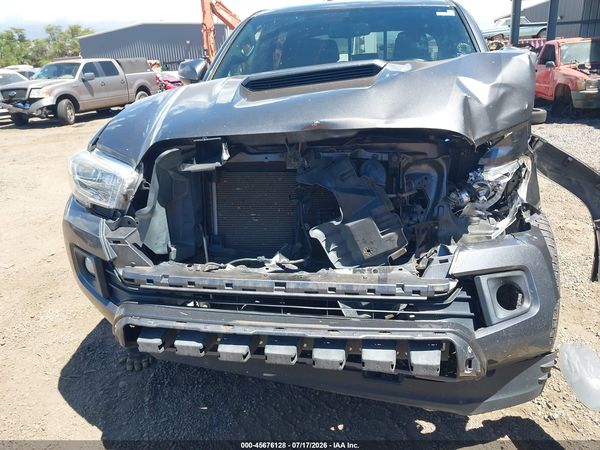 2016 TOYOTA TACOMA