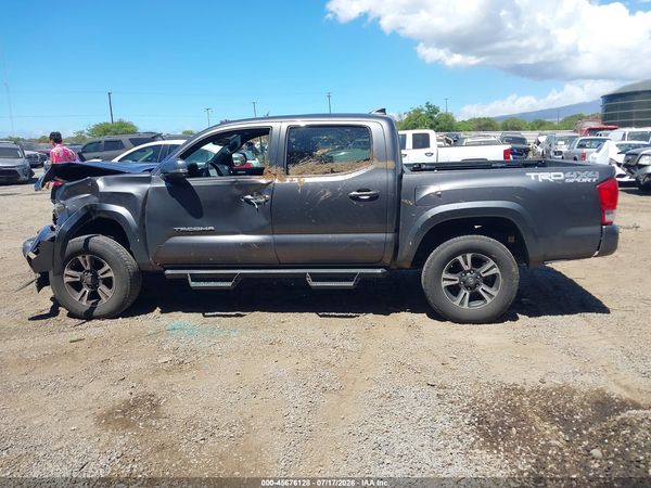 2016 TOYOTA TACOMA