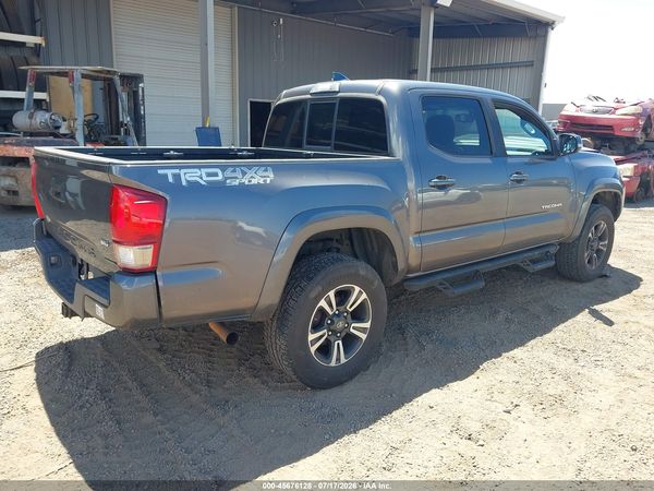 2016 TOYOTA TACOMA