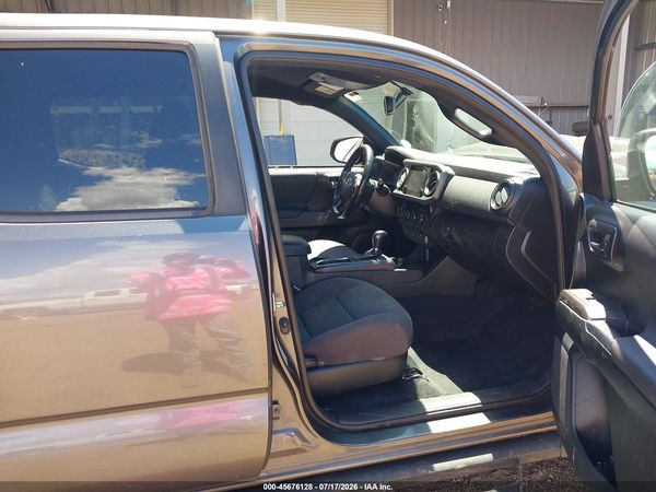 2016 TOYOTA TACOMA