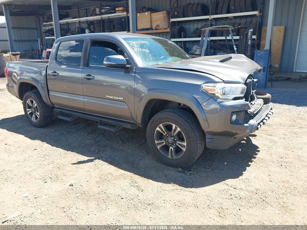 2016 TOYOTA TACOMA