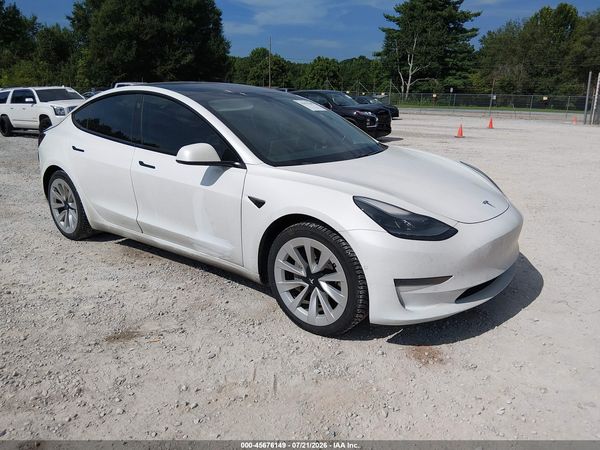 2021 TESLA MODEL 3