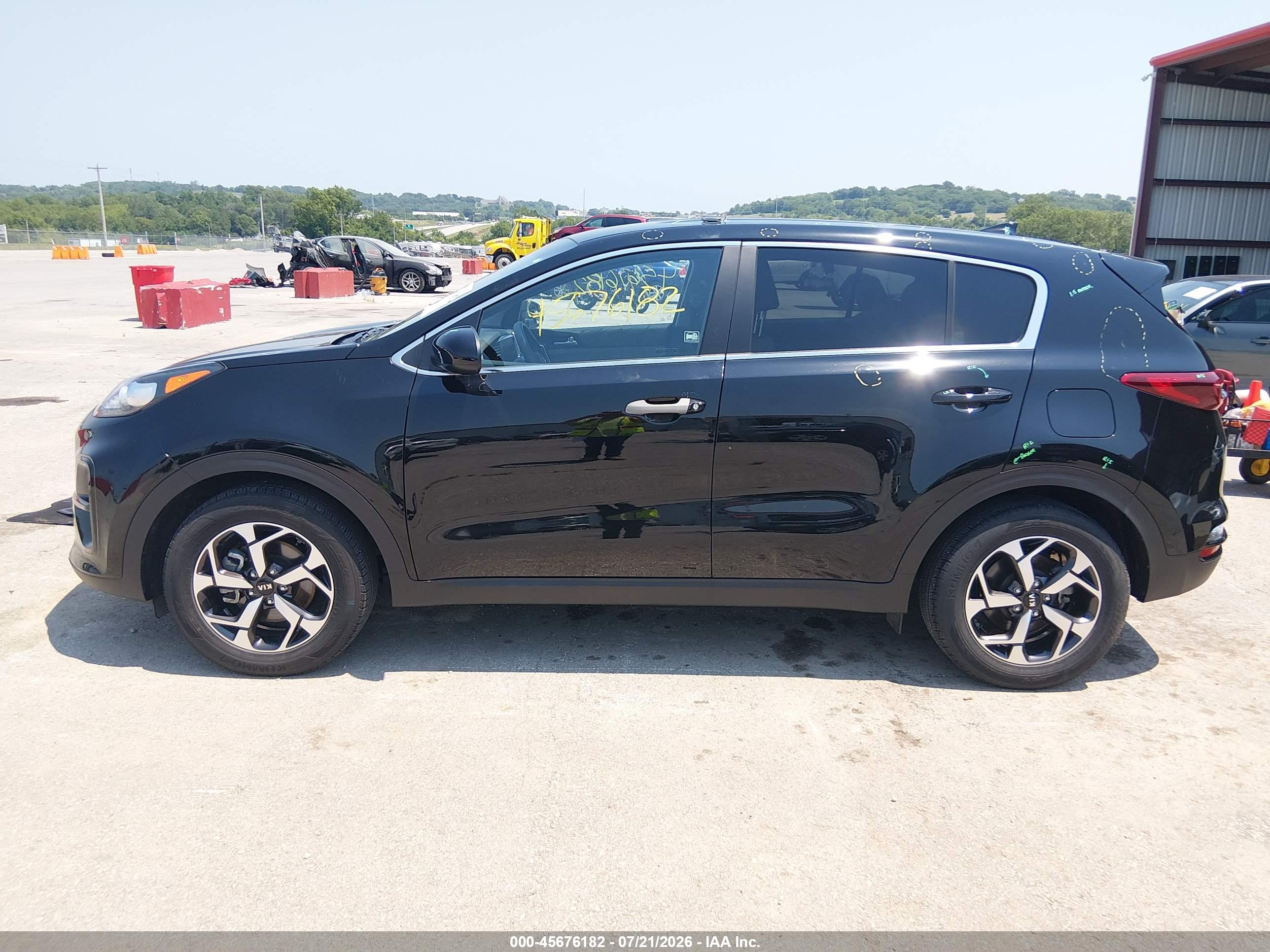 2022 KIA SPORTAGE LX