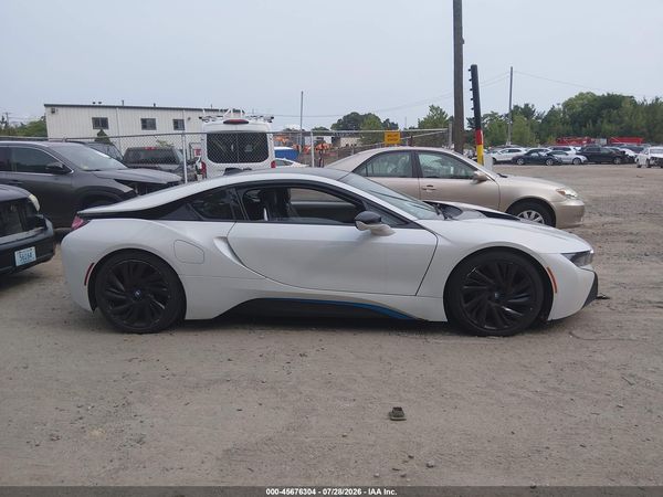 2016 BMW I8