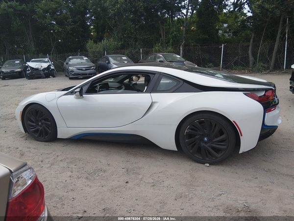 2016 BMW I8