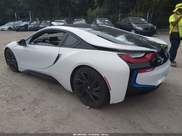 2016 BMW I8