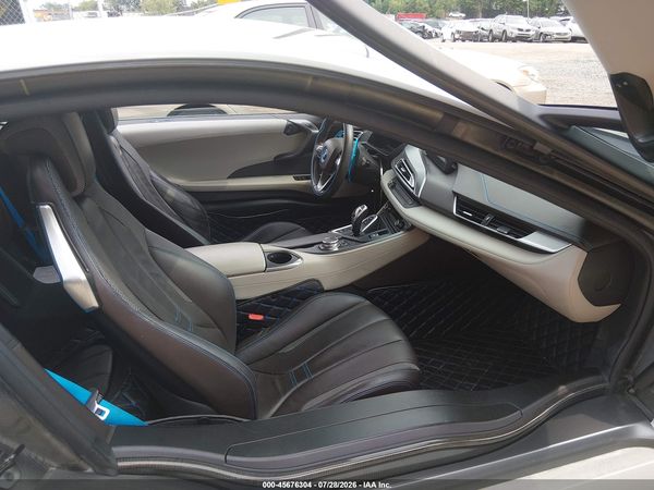 2016 BMW I8