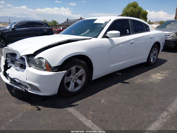 2014 DODGE CHARGER SE