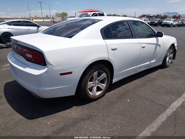 2014 DODGE CHARGER SE