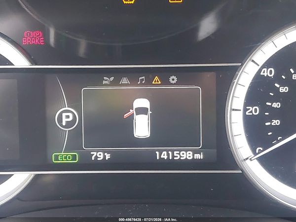 2017 KIA NIRO LX