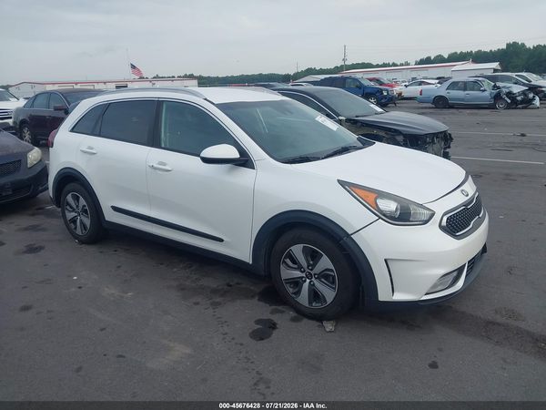 2017 KIA NIRO LX