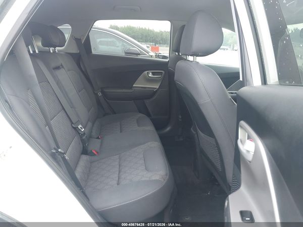 2017 KIA NIRO LX