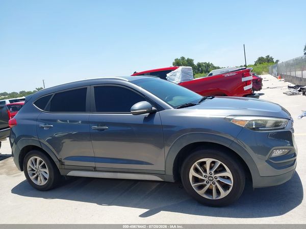 2017 HYUNDAI TUCSON SE PLUS