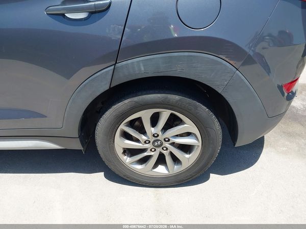 2017 HYUNDAI TUCSON SE PLUS