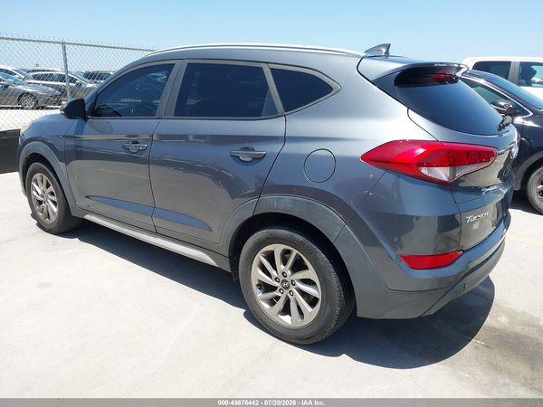 2017 HYUNDAI TUCSON SE PLUS