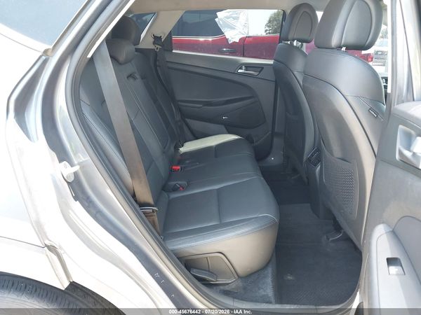 2017 HYUNDAI TUCSON SE PLUS