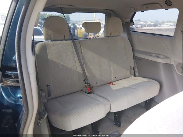 2012 TOYOTA SIENNA LE V6 8 PASSENGER
