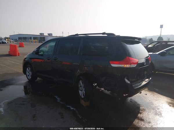 2012 TOYOTA SIENNA LE V6 8 PASSENGER